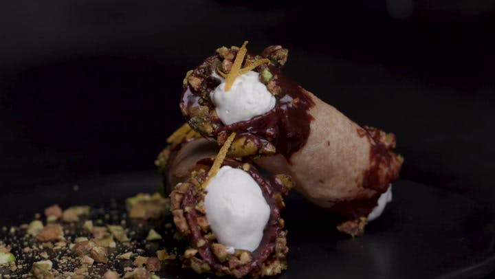 Cannoli With Chocolate And Pistachios