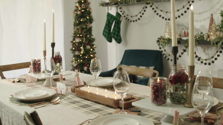 Winter Holiday Table Decor